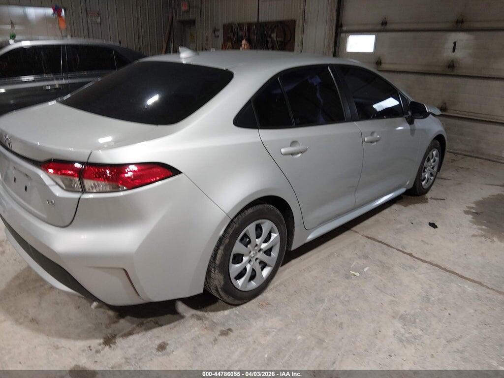 5YFEPMAE2MP237314 2021 TOYOTA COROLLA photo no. 4