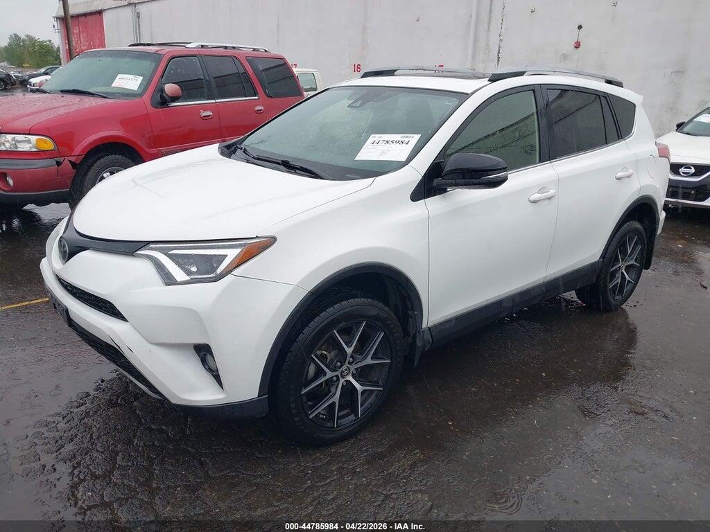 JTMJFREV0JJ227602 2018 TOYOTA RAV4 photo no. 2