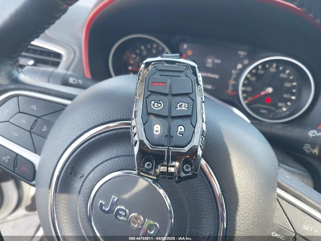 3C4NJDDB4JT231624 2018 JEEP COMPASS photo no. 11