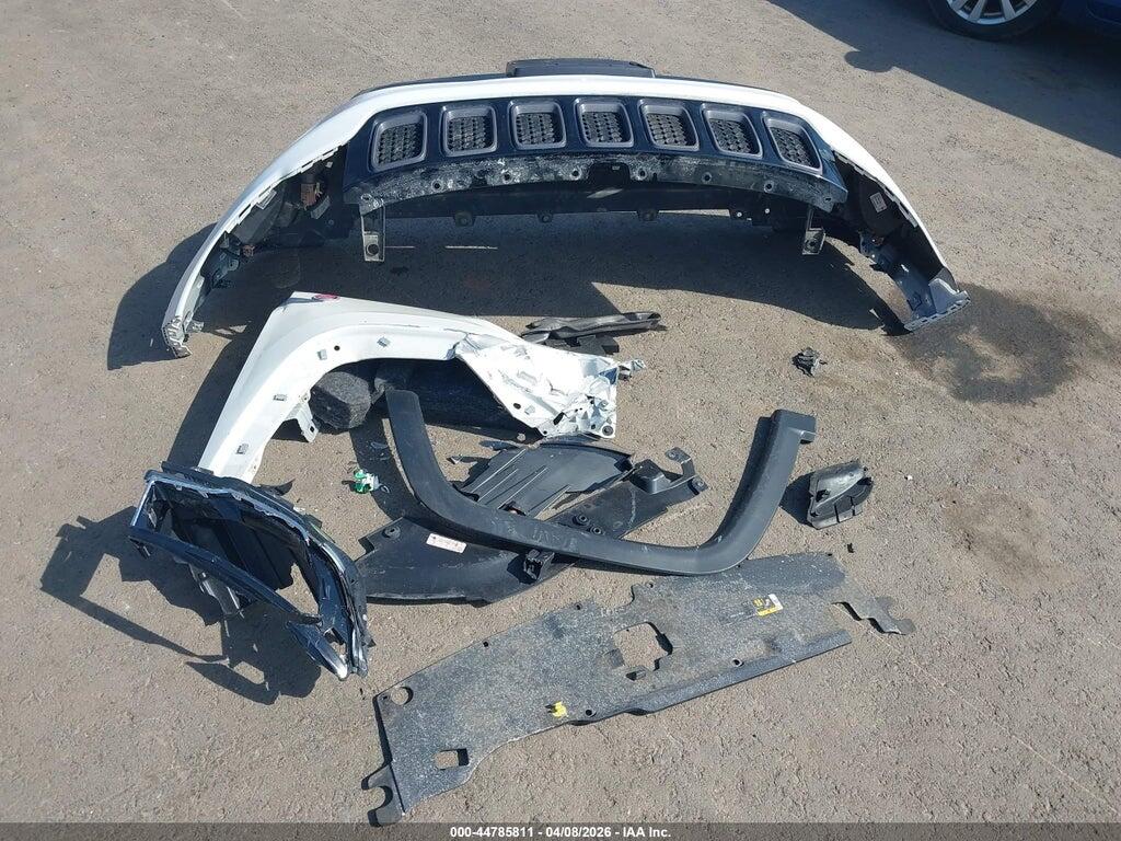 3C4NJDDB4JT231624 2018 JEEP COMPASS photo no. 12