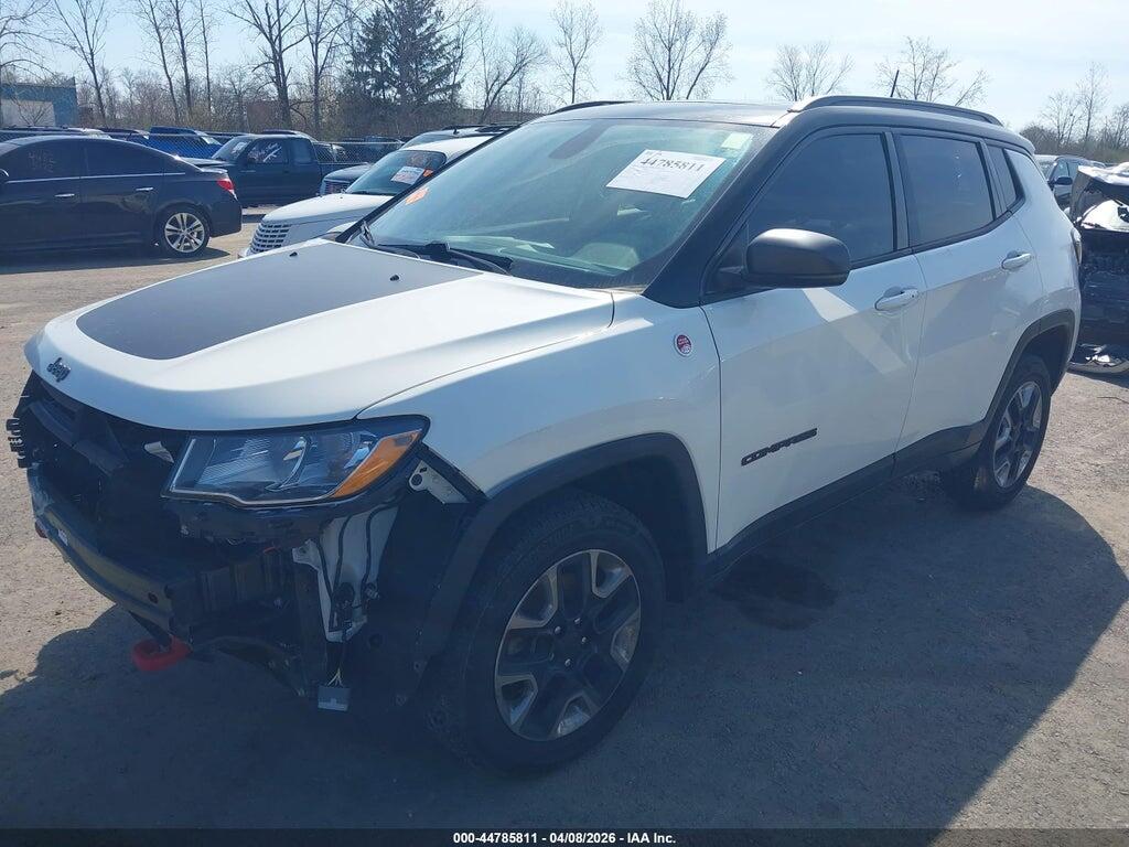 3C4NJDDB4JT231624 2018 JEEP COMPASS photo no. 2