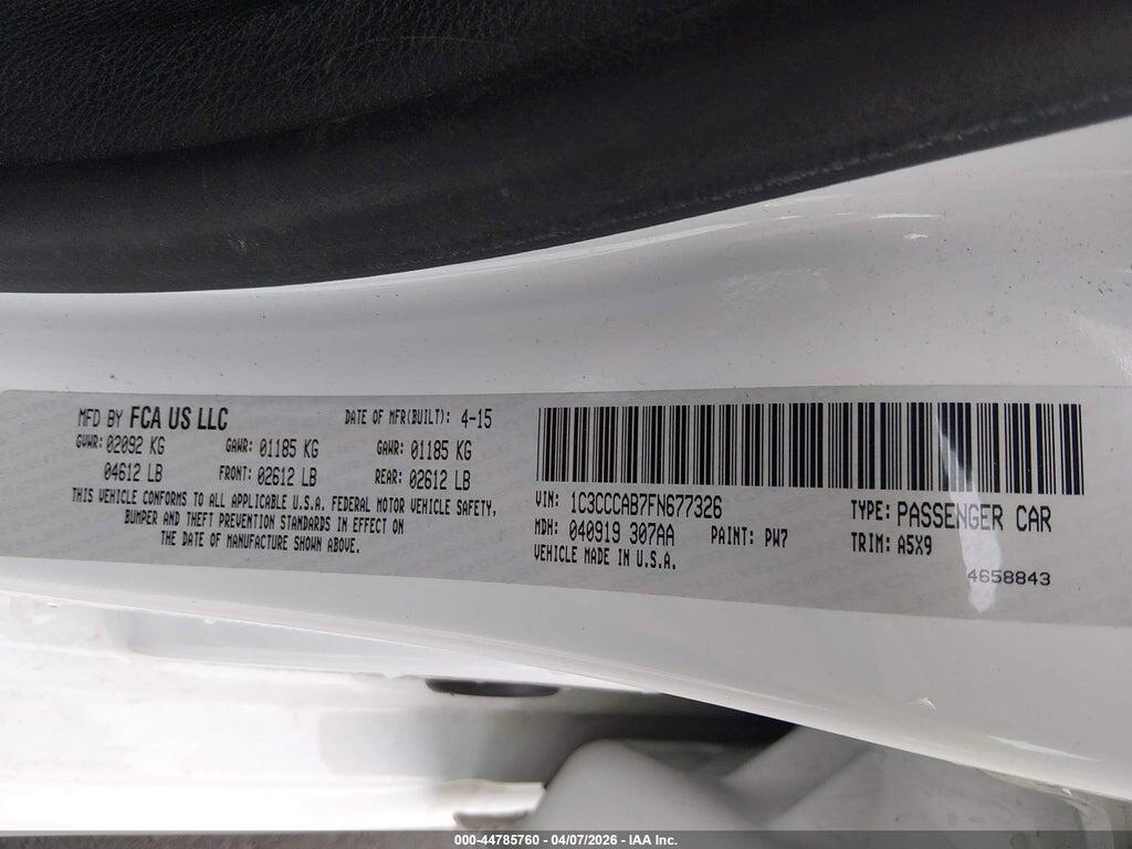 1C3CCCAB7FN677326 2015 CHRYSLER 200 photo no. 9