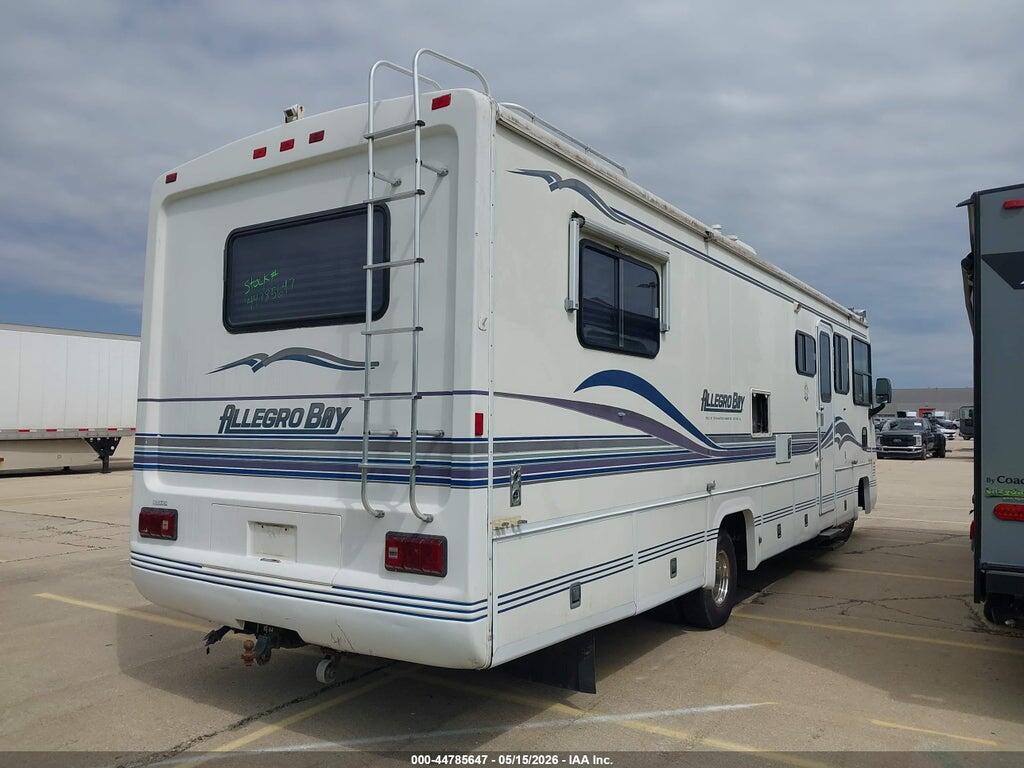 3FCMF53GXVJA13060 1997 FORD F530 photo no. 4