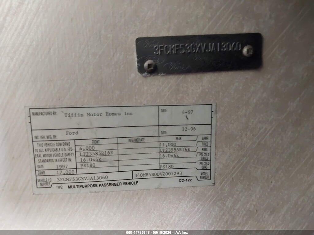 3FCMF53GXVJA13060 1997 FORD F530 photo no. 9