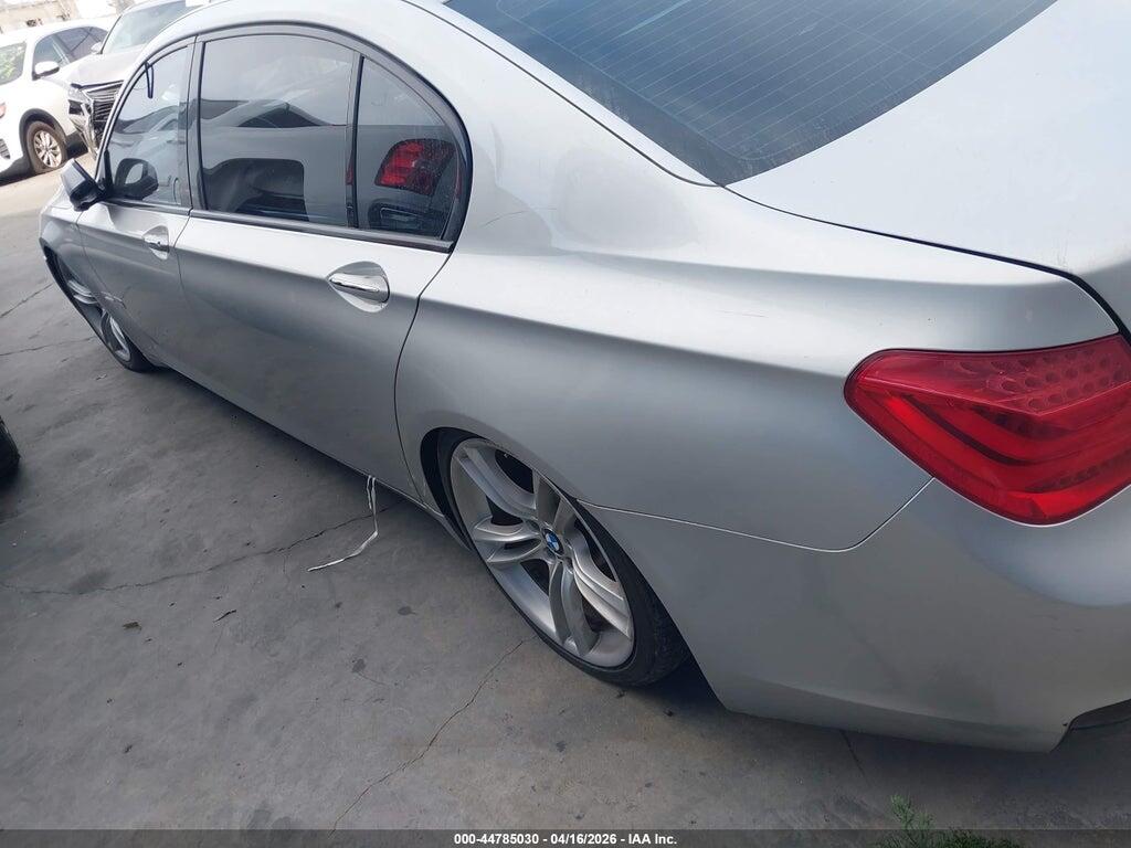 WBAKB4C5XBC574394 2011 BMW 740LI photo no. 3