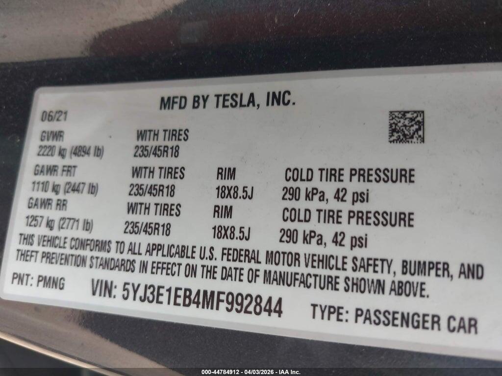 5YJ3E1EB4MF992844 2021 TESLA MODEL 3 photo no. 9