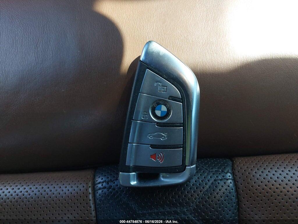 5YMCY0C01M9F15859 2021 BMW X6 M photo no. 11