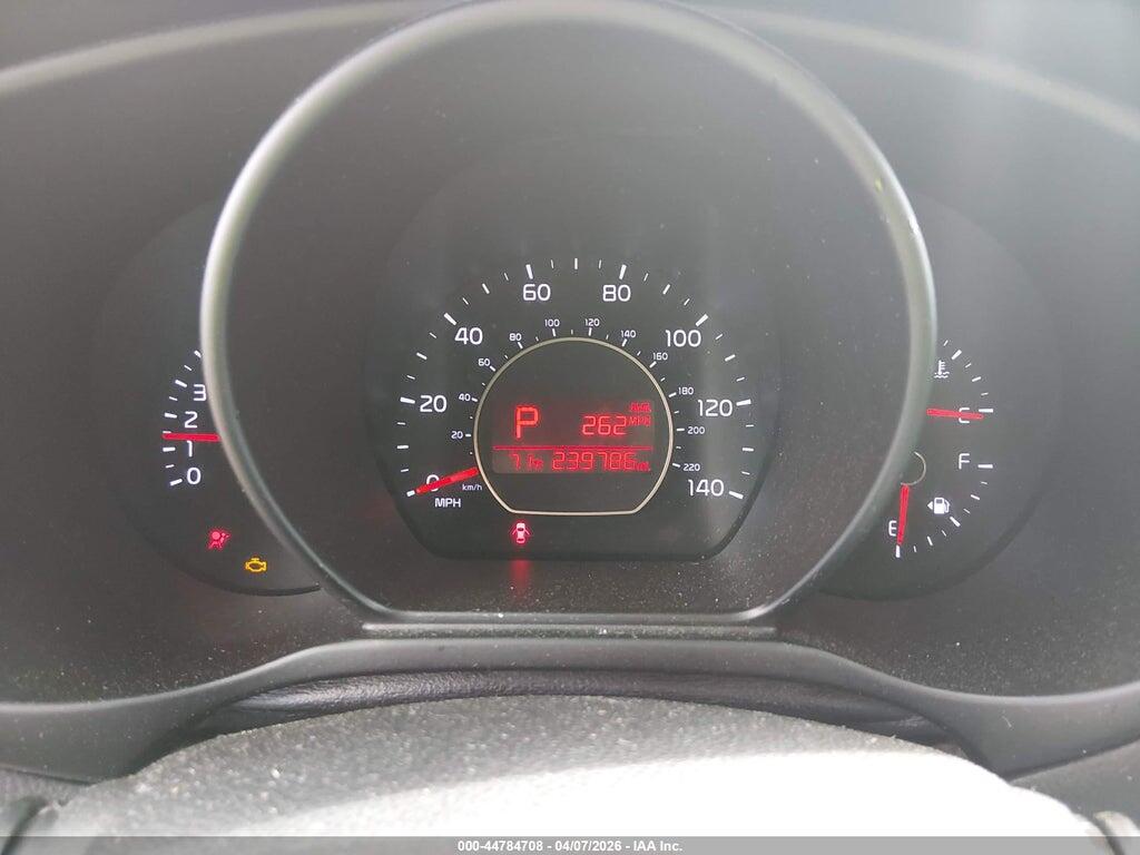 KNDJP3A54G7833684 2016 KIA SOUL photo no. 7