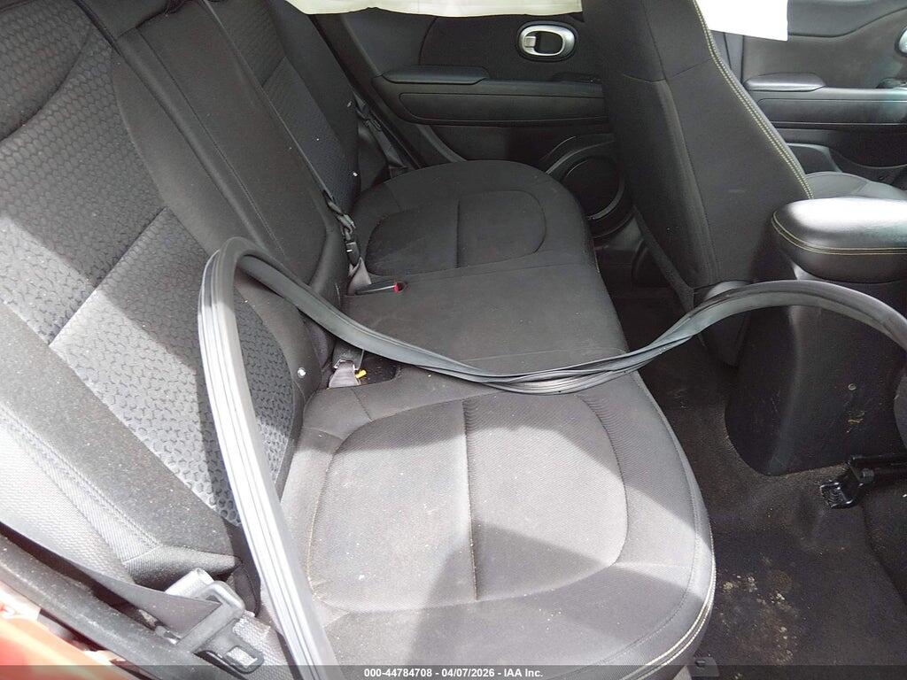 KNDJP3A54G7833684 2016 KIA SOUL photo no. 8