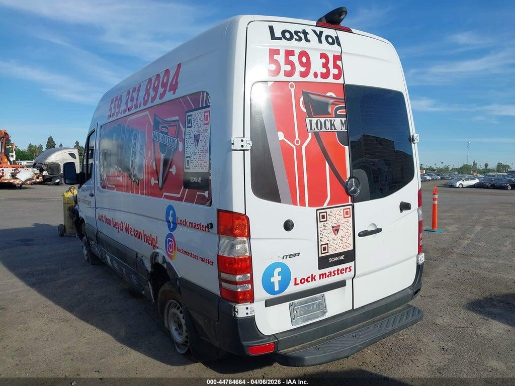 WDYPE7CD0HP376812 2017 FREIGHTLINER SPRINTER 2500 photo no. 3