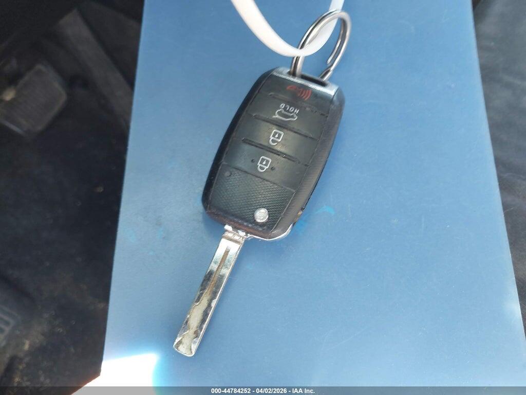 KNDJP3A52K7655735 2019 KIA SOUL photo no. 11