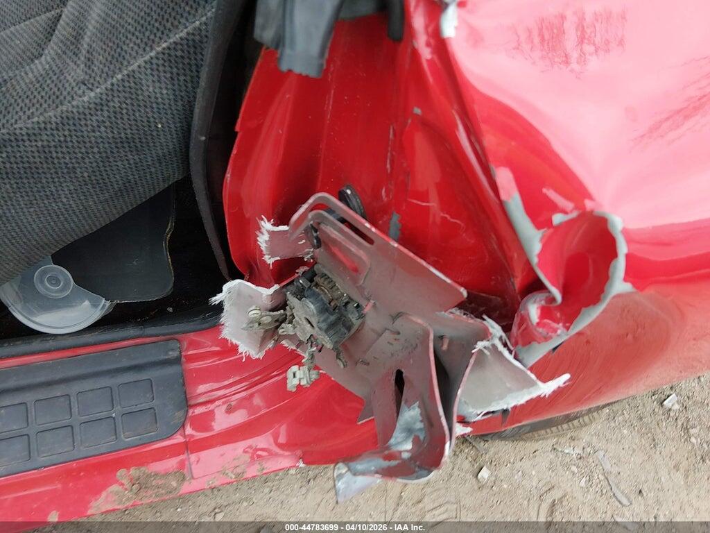 2G2FS22K322117382 2002 PONTIAC FIREBIRD photo no. 9