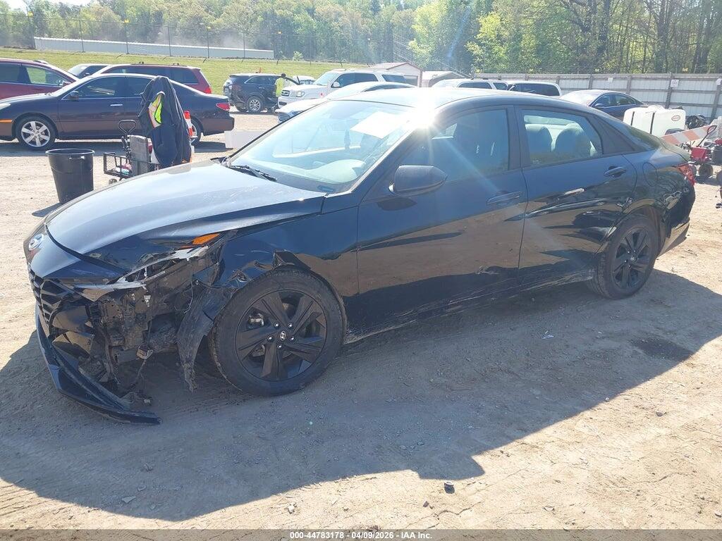 KMHLM4AG5PU452822 2023 HYUNDAI ELANTRA photo no. 2