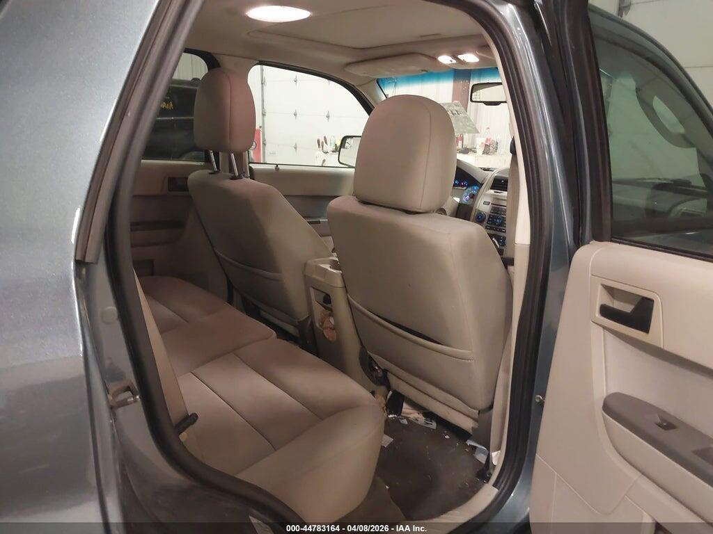 1FMCU0DGXAKD22543 2010 FORD ESCAPE photo no. 8