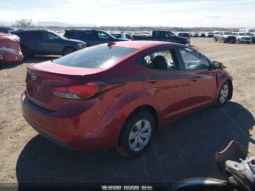 5NPDH4AE1GH714731 2016 HYUNDAI ELANTRA photo no. 4