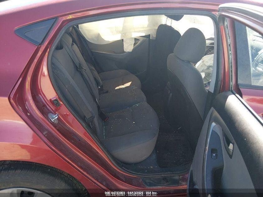 5NPDH4AE1GH714731 2016 HYUNDAI ELANTRA photo no. 8