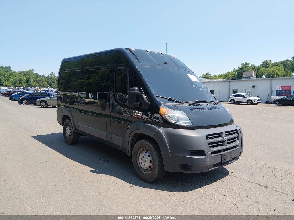 3C6TRVCG6HE529889 2017 RAM PROMASTER 2500 photo no. 1