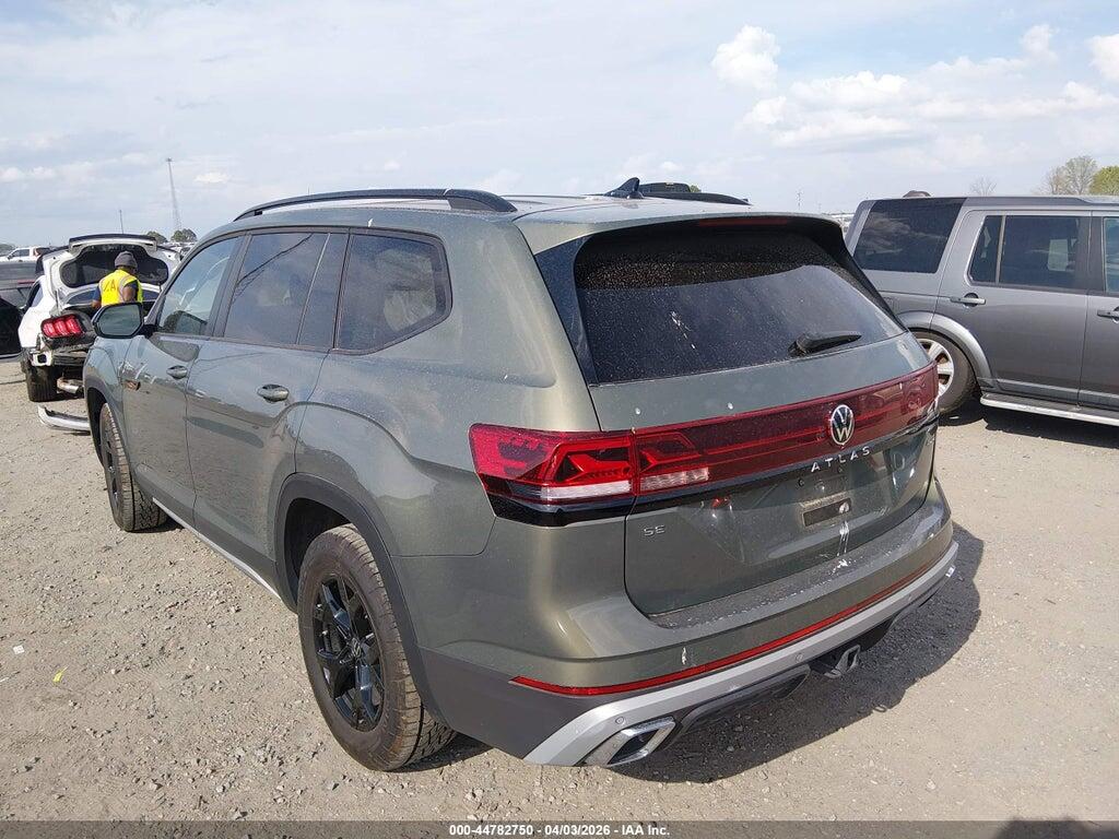 1V2CR2CA0RC586891 2024 VOLKSWAGEN ATLAS photo no. 3