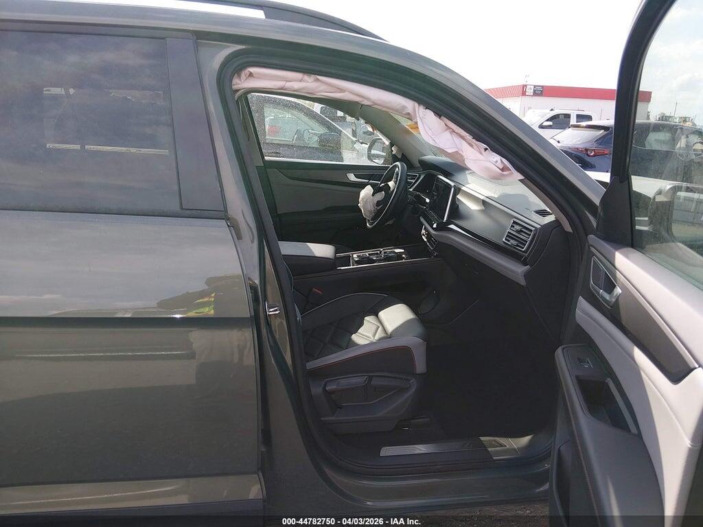 1V2CR2CA0RC586891 2024 VOLKSWAGEN ATLAS photo no. 5