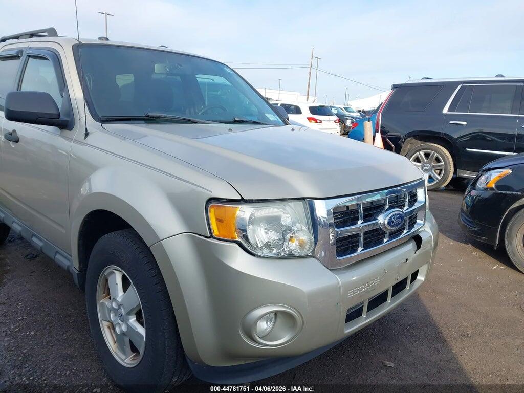 1FMCU0D72BKA03560 2011 FORD ESCAPE photo no. 12