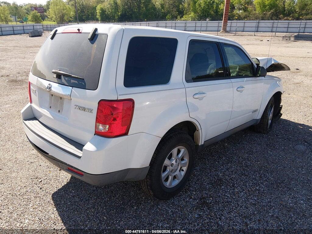4F2CZ02Z98KM28065 2008 MAZDA TRIBUTE photo no. 4