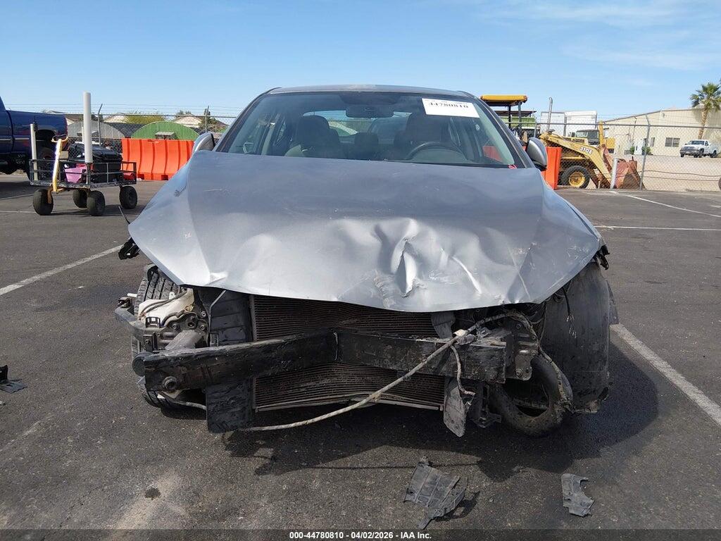 KMHD74LF4HU417450 2017 HYUNDAI ELANTRA photo no. 6