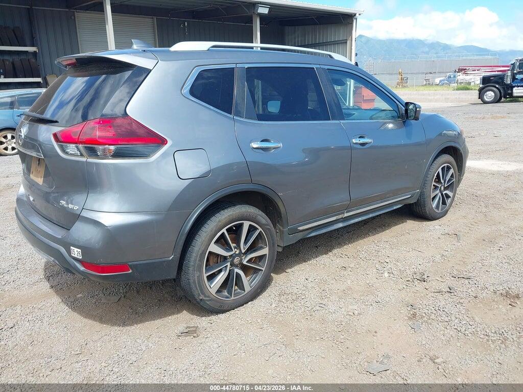 JN8AT2MV8JW325575 2018 NISSAN ROGUE photo no. 4