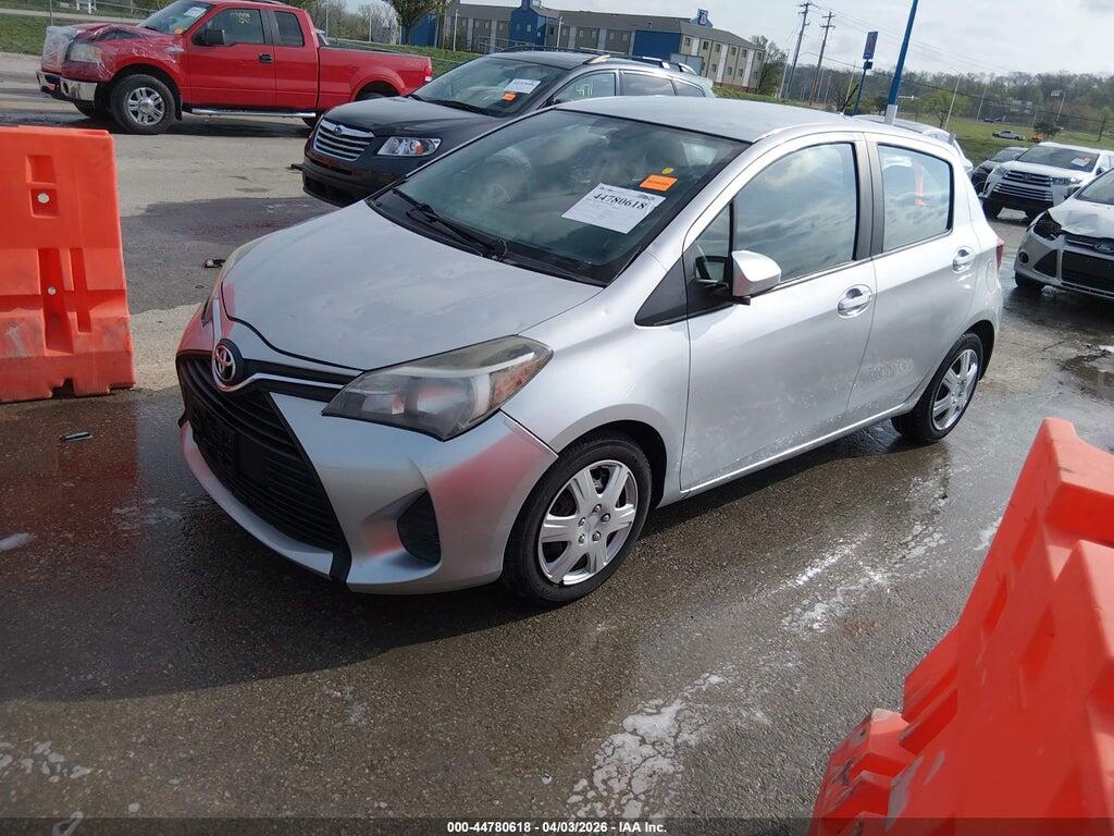 VNKKTUD30FA043775 2015 TOYOTA YARIS photo no. 2