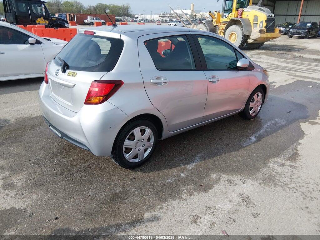 VNKKTUD30FA043775 2015 TOYOTA YARIS photo no. 4