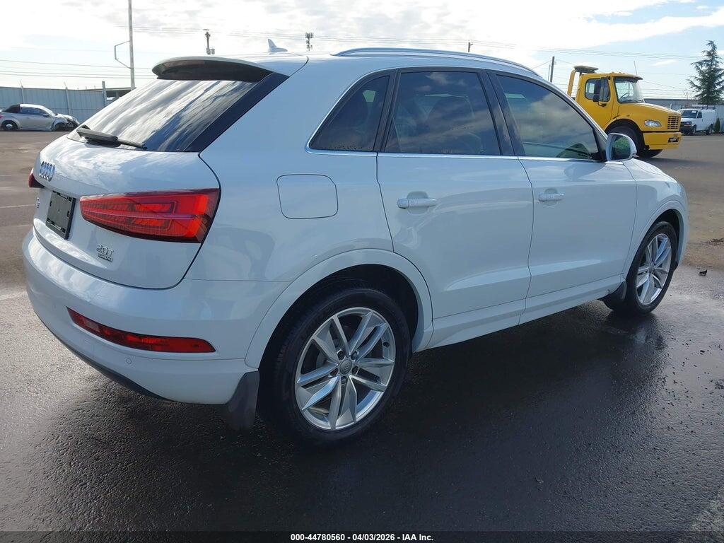 WA1JCCFS1HR000029 2017 AUDI Q3 photo no. 4