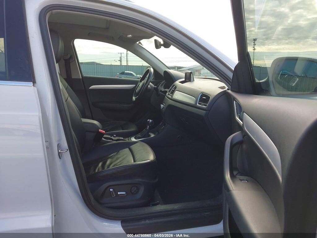WA1JCCFS1HR000029 2017 AUDI Q3 photo no. 5
