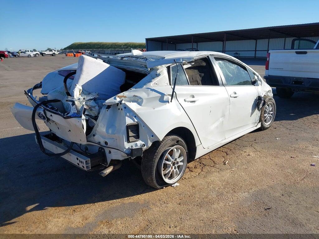 JTDKARFU2H3032947 2017 TOYOTA PRIUS photo no. 4