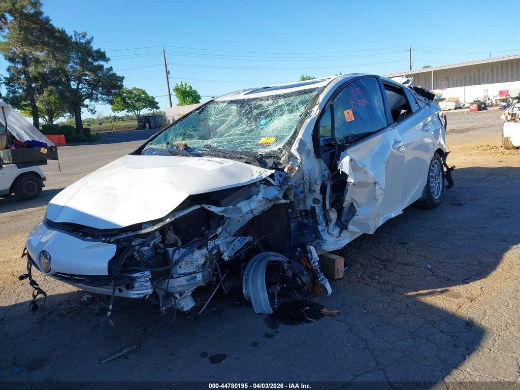 JTDKARFU2H3032947 2017 TOYOTA PRIUS photo no. 6