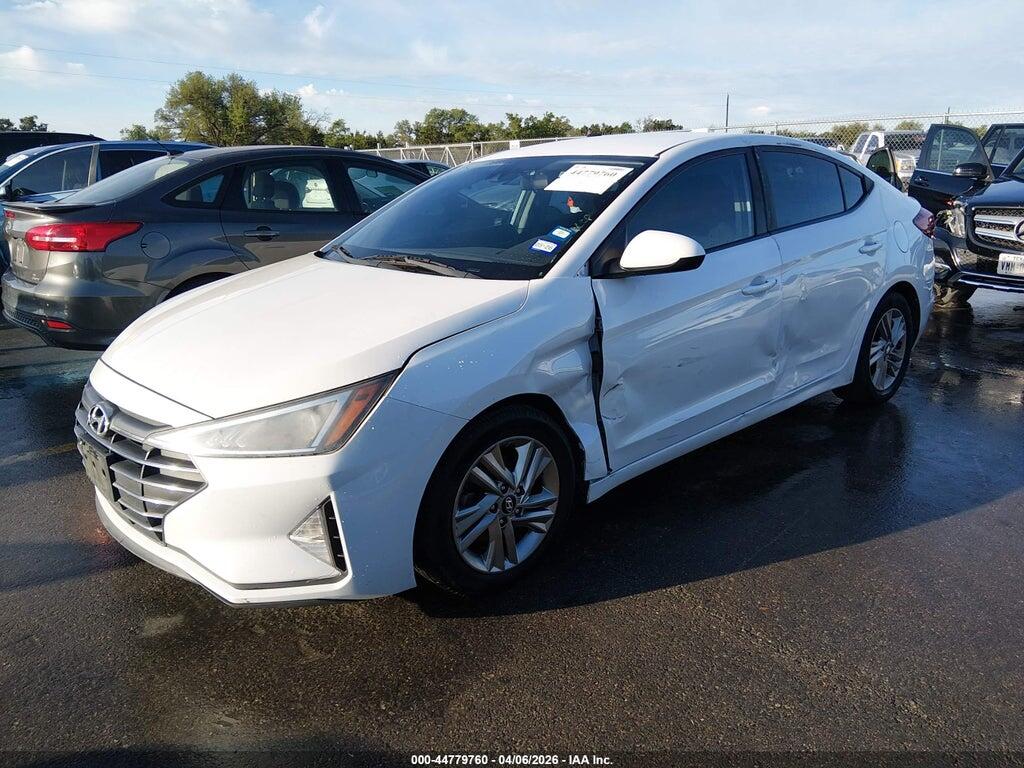 5NPD84LF0KH478880 2019 HYUNDAI ELANTRA photo no. 2