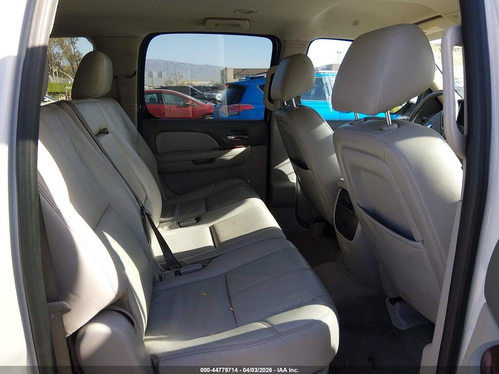 1GNSCJE02ER110573 2014 CHEVROLET SUBURBAN 1500 photo no. 8