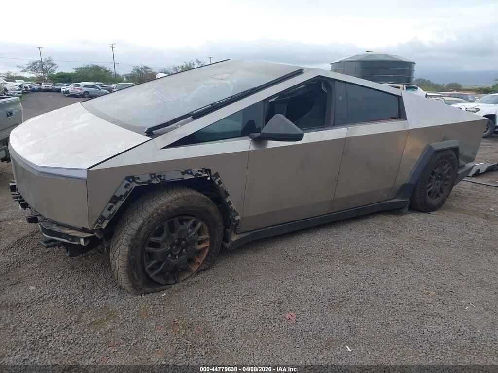 7G2CEHED4RA049784 2024 TESLA CYBERTRUCK photo no. 2