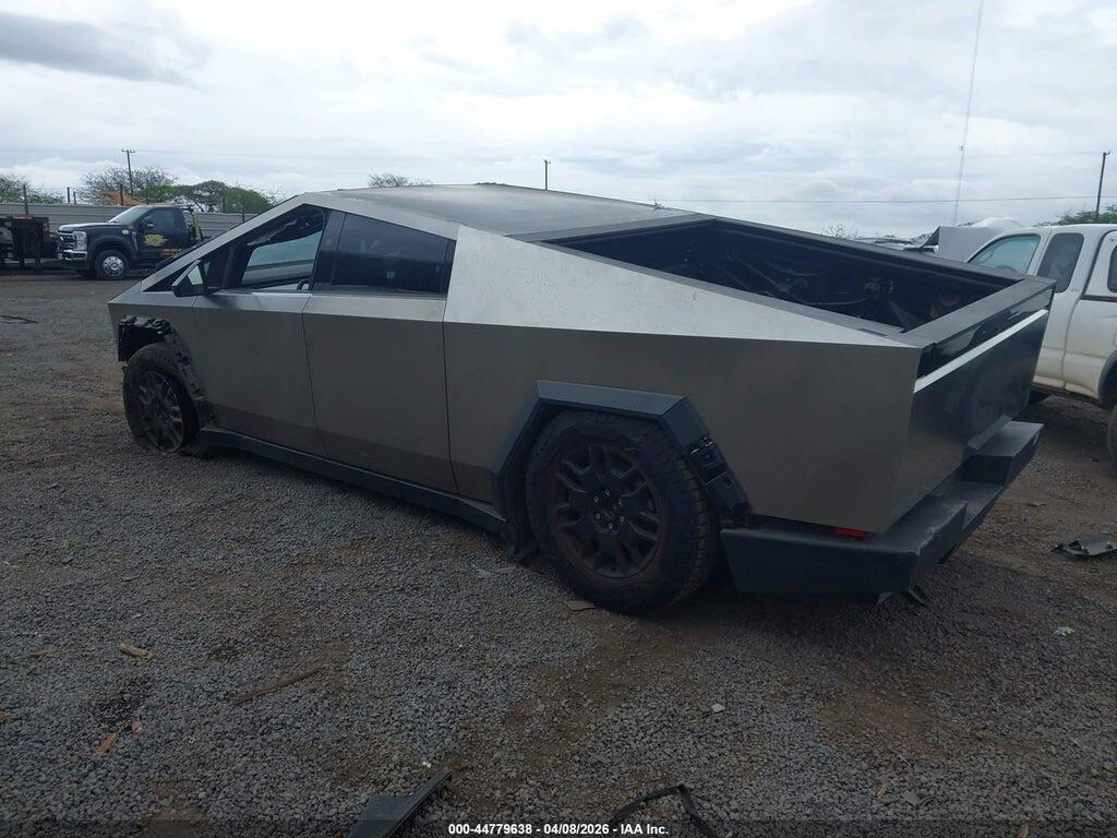 7G2CEHED4RA049784 2024 TESLA CYBERTRUCK photo no. 3