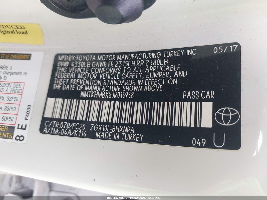 NMTKHMBX8JR015958 2018 TOYOTA C-HR photo no. 9