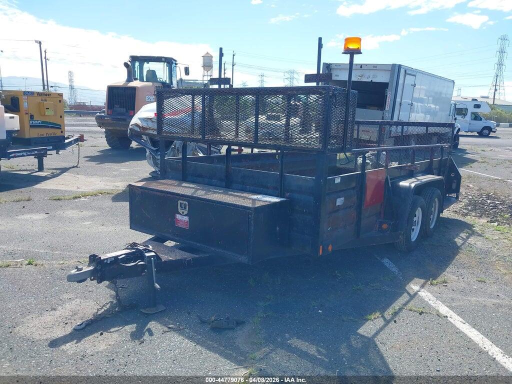 1M9BE1429CL516241 2012 UTILITY TRAILER photo no. 2