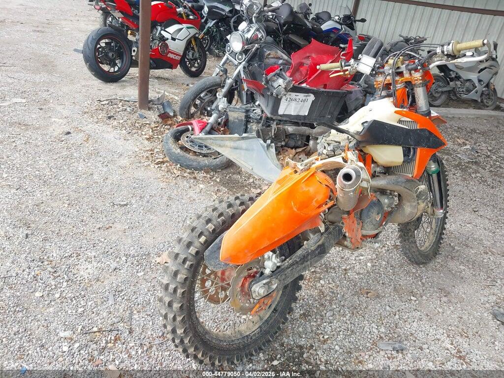 VBKXWM235NM365008 2022 KTM 300 photo no. 4