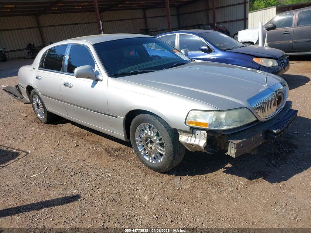 2LNBL8CV6AX750748 2010 LINCOLN TOWN CAR photo no. 1