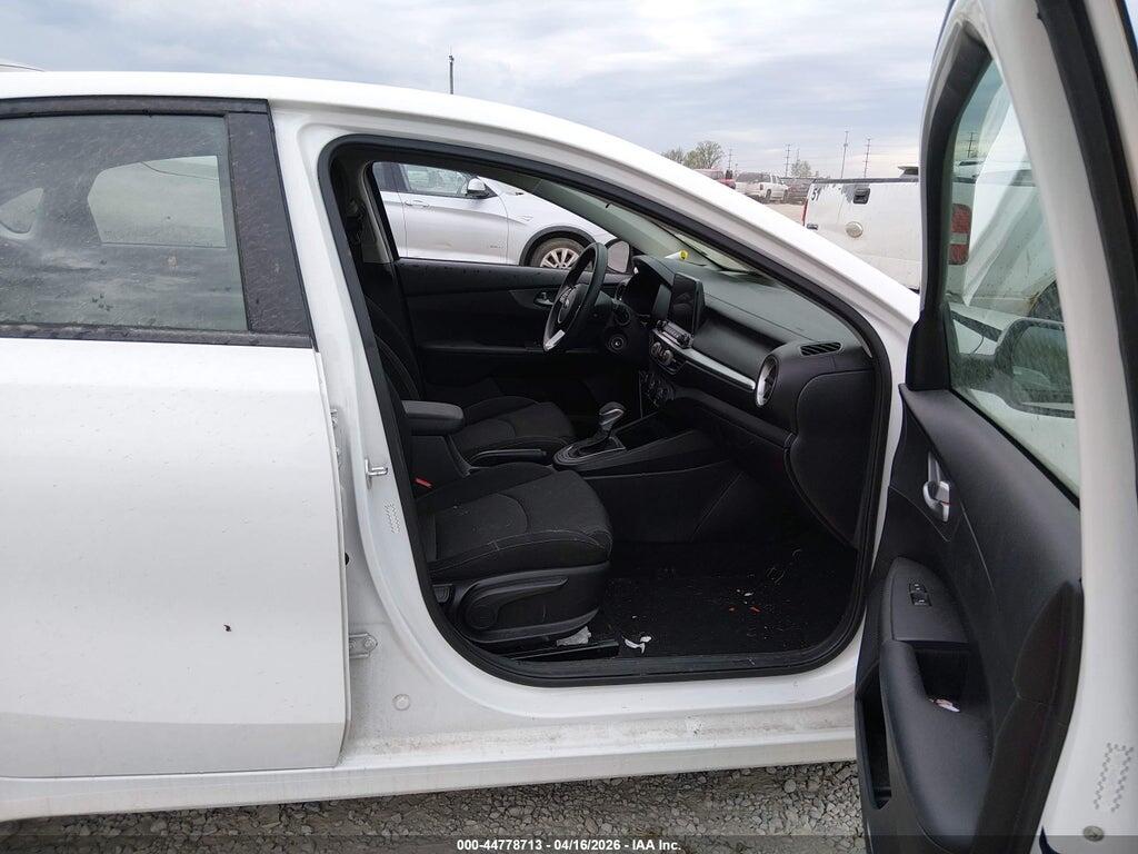 3KPF24AD6ME298693 2021 KIA FORTE photo no. 5