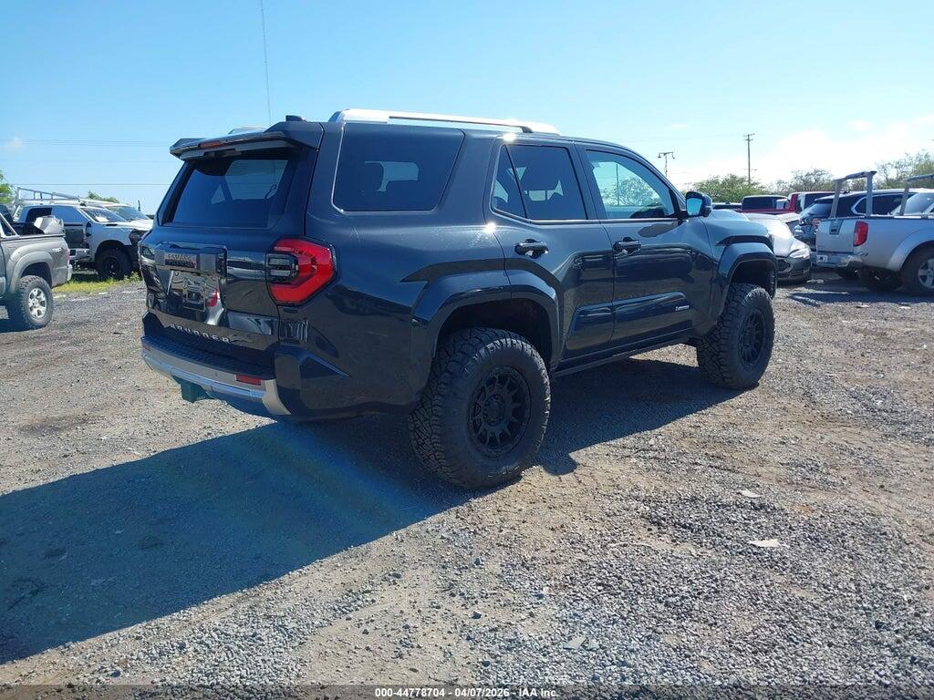 JTEVA5BR1S5051357 2025 TOYOTA 4RUNNER photo no. 4