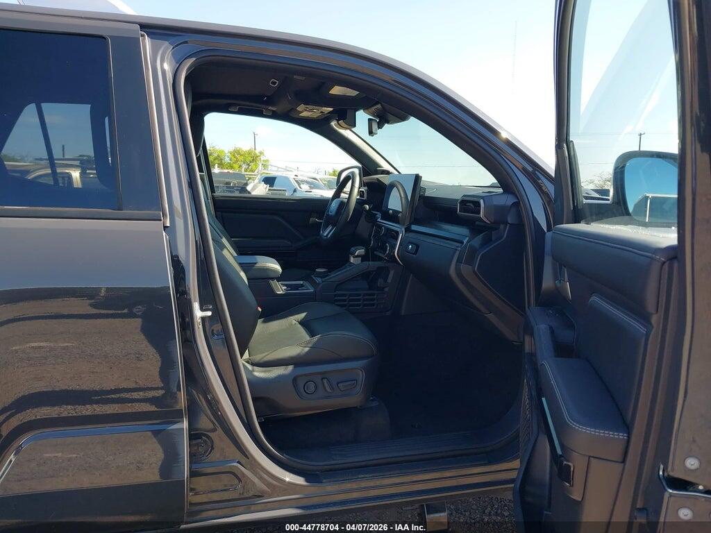 JTEVA5BR1S5051357 2025 TOYOTA 4RUNNER photo no. 5