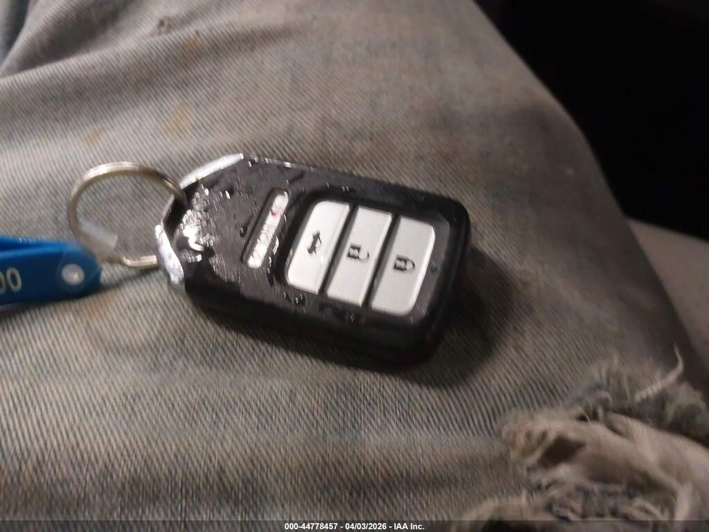 1HGCR2F88DA239826 2013 HONDA ACCORD photo no. 11