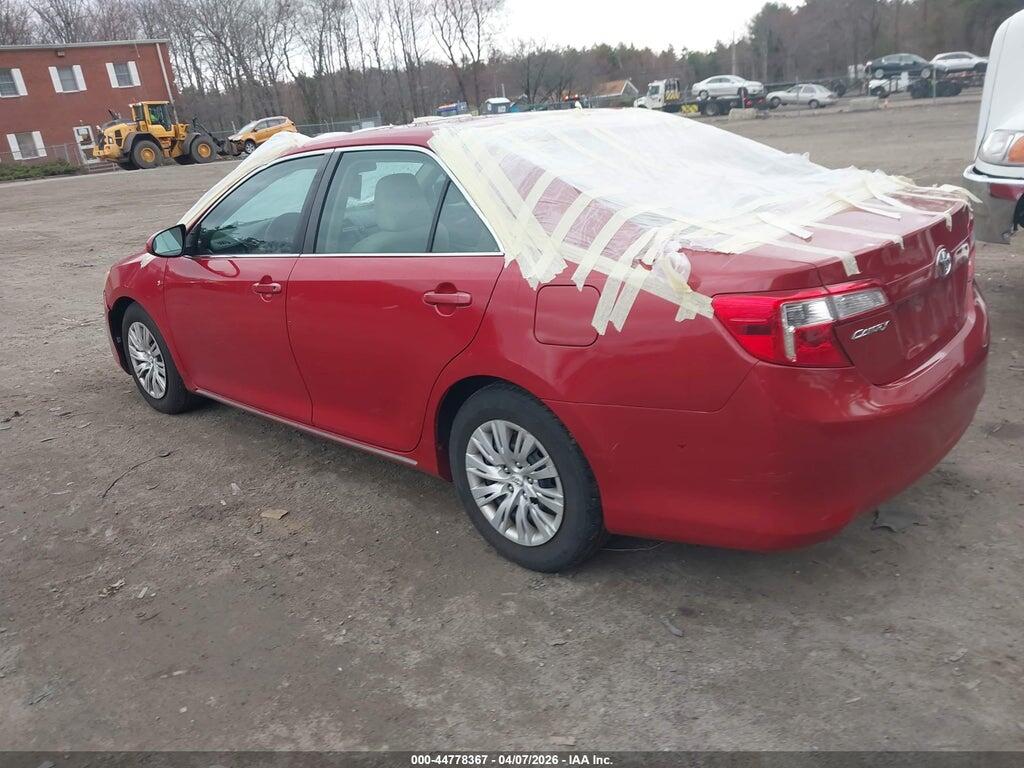 4T4BF1FK1ER439795 2014 TOYOTA CAMRY photo no. 3
