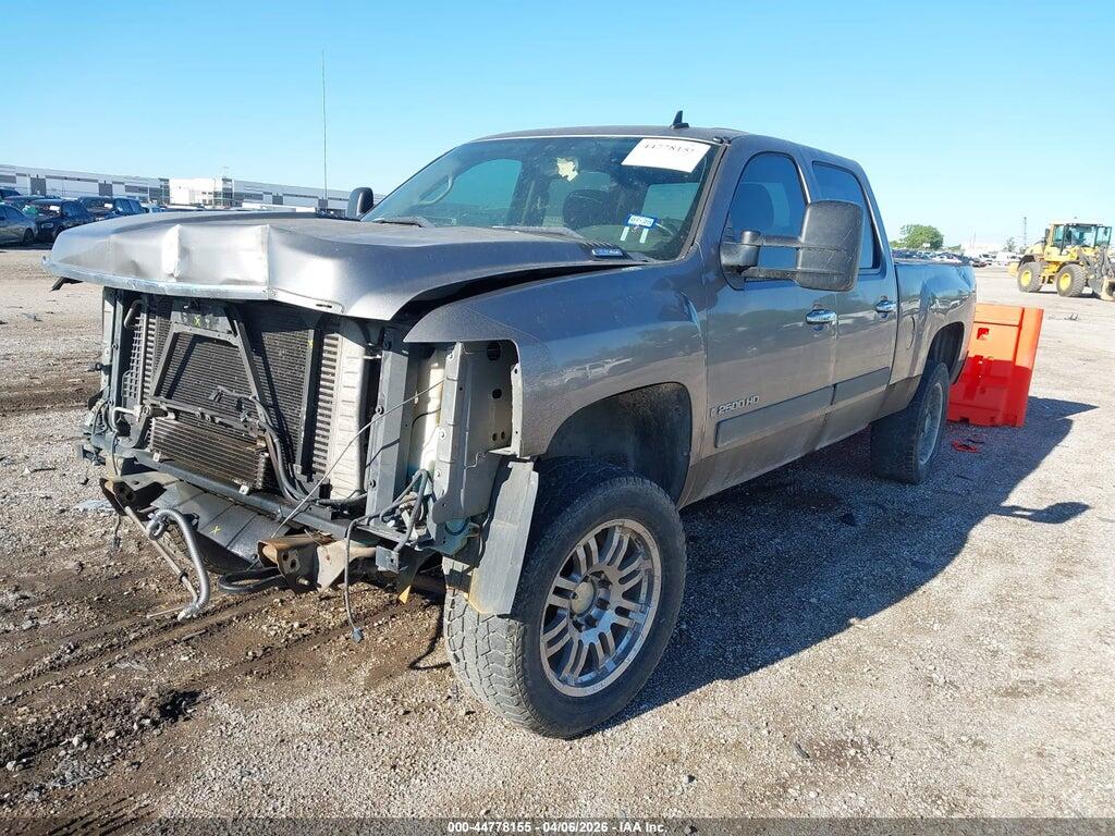 1GCHK23627F559632 2007 CHEVROLET SILVERADO 2500HD photo no. 2
