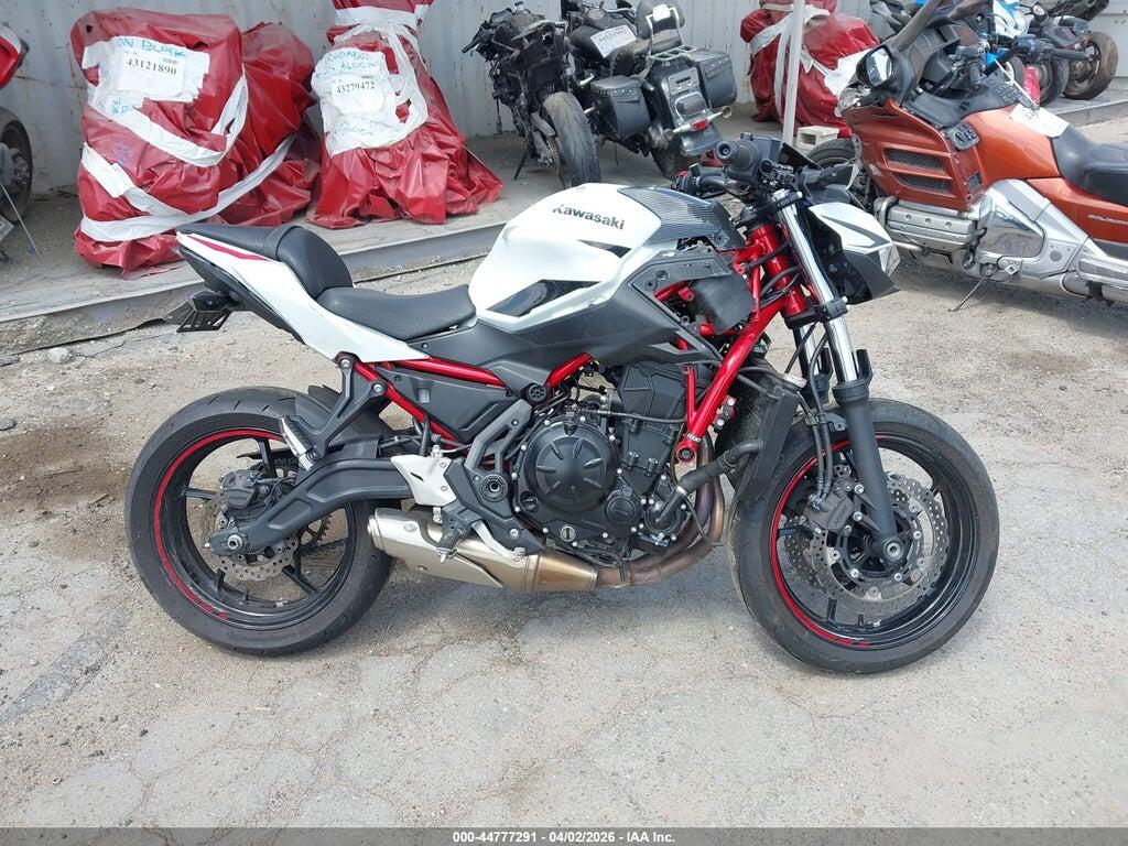 ML5EREK10NDA58475 2022 KAWASAKI ER650 photo no. 12