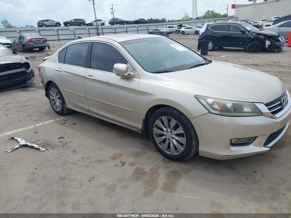 1HGCR2F82DA128365 2013 HONDA ACCORD photo no. 1