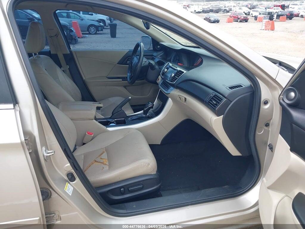 1HGCR2F82DA128365 2013 HONDA ACCORD photo no. 5